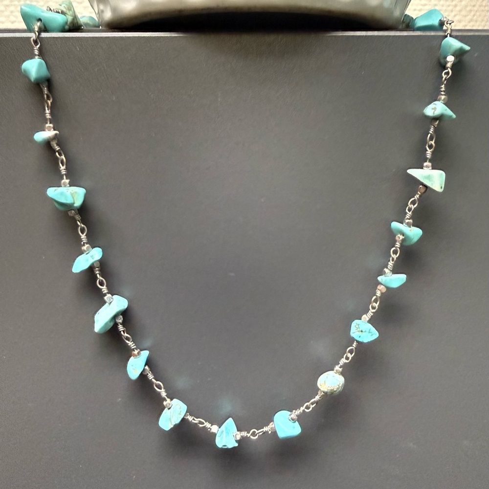 Kinsley Armelle Turquoise (Howlite) Nugget Necklace